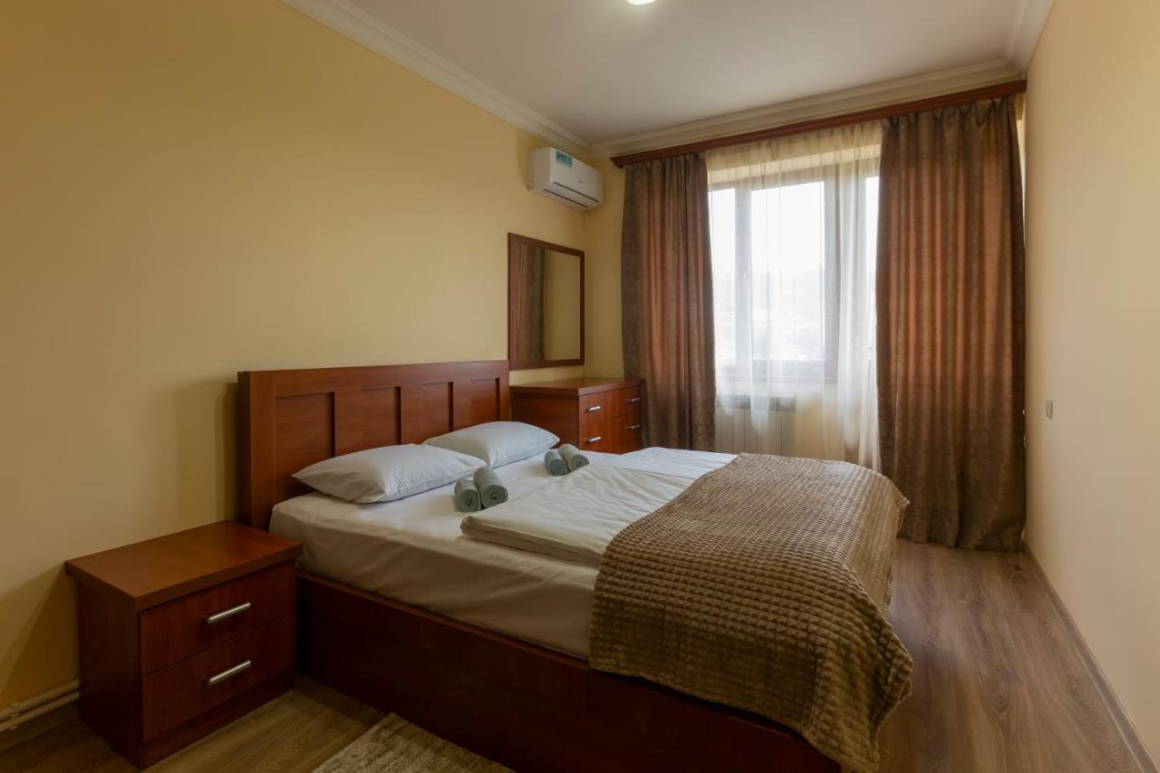 Umba Apartment N5 - Balcony And Mount Ararat View Jerevan Eksteriør bilde