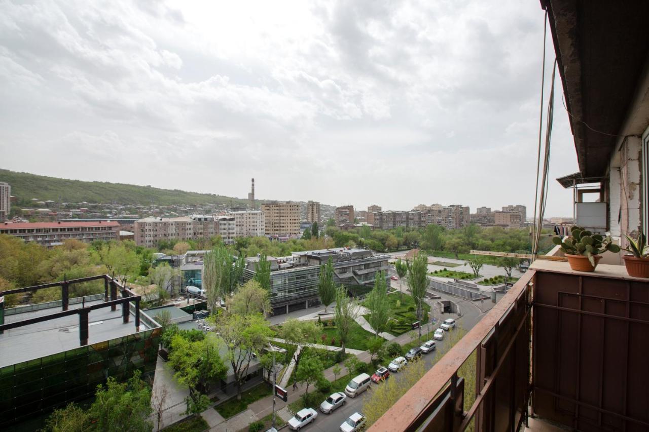 Umba Apartment N5 - Balcony And Mount Ararat View Jerevan Eksteriør bilde